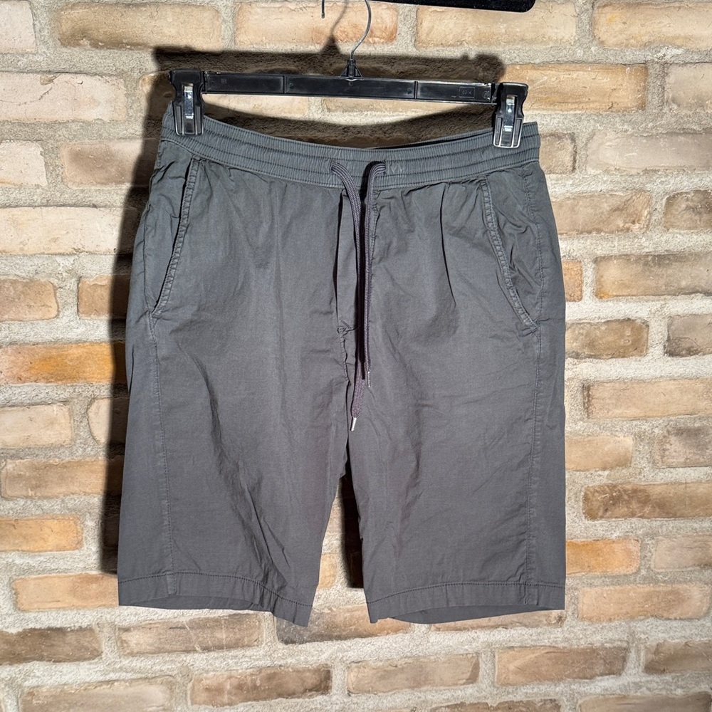 Zara Gray/Green Men's Shorts